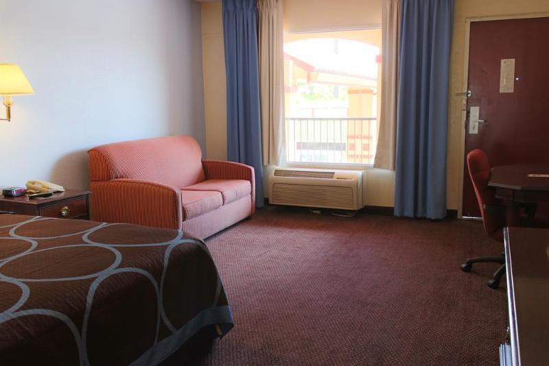 Super 8 By Wyndham Hotel 3*