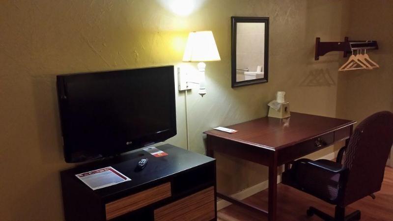 Hotel Super 8 By Wyndham Roseburg