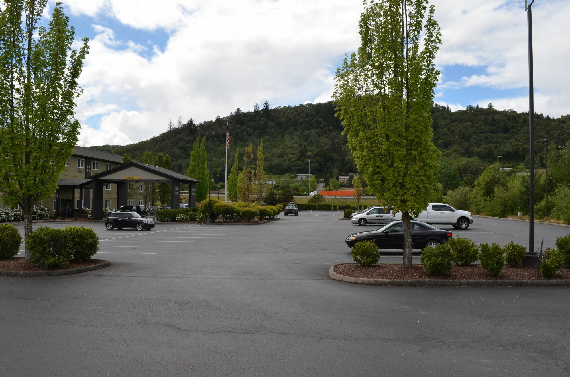 Hotel Super 8 By Wyndham Roseburg